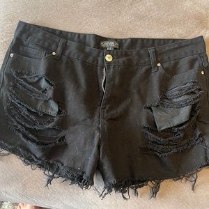 Forever 21 plus size black denim shorts